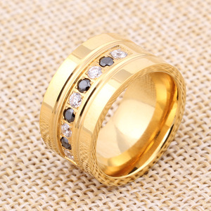 Bague en diamant 12 mm bicolore noir et blanc, taille brillant ronde, couleur or et acier, unisexe, pour usage quotidien - Product Image 4