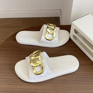 Pantuflas de gamuza suave de alta gama, aptas para uso en interiores y exteriores, pantuflas de invierno para mujer, cómodas y afelpadas, con función antideslizante. - Product Image 3