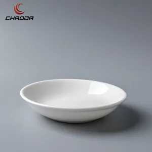 En çok satan ürünleri 4/4.5 inç küçük porselen yemek seti porselen çeşni hizmet yemekleri seramik dip seramik yemekleri için soya sosu