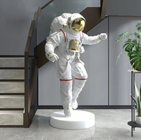 Figurines modernes personnalisées en résine, statue en fibre de verre, sculpture d'astronaute