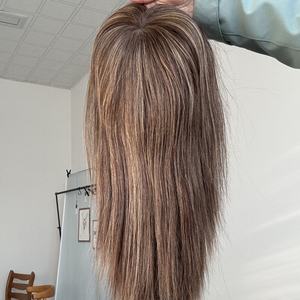 ท็อปเปอร์ผมแบบลูกไม้ด้านหน้าและแบบเย็บด้านหลัง สีน้ำตาลประกายบลอนด์อ่อน <span class=keywords><strong>ผม</strong></span>แท้ 100% จากยุโรป ไม่ผ่านการแปรรูป - Product Image 4