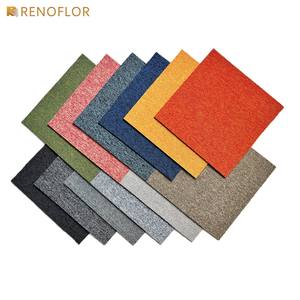 กระเบื้องพรมปูพื้นสำนักงาน ไนลอนเรียบ ขนาด 50x50 ซม. พร้อมแผ่นรองพื้น <span class=keywords><strong>PVC</strong></span> กันลื่น สำหรับพื้นที่เชิงพาณิชย์และที่อยู่อาศัย - Product Image 4
