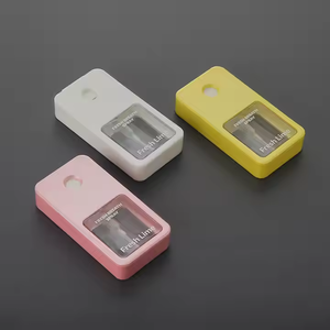 Vacío 10ml plástico Mini bolsillo tarjeta de crédito niebla Perfume Spray botella para desinfectante de manos - Product Image 3