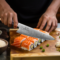 Couteau de chef droitier artisanal de 8 pouces à 67 couches, avec manche en bois et résine, en acier Damas japonais VG-10 Kiritsuke