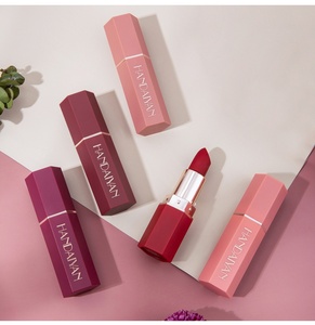 Ensemble de rouges à lèvres mats HANDAIYAN, rouge à lèvres velours longue tenue et waterproof, rouge à lèvres pigmenté anti-bavures pour le <span class=keywords><strong>maquillage</strong></span> quotidien et les soirées - Product Image 1