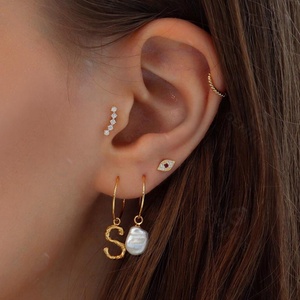 Gemnel 925 plata esterlina 14K oro piercing cartílago rubí mal de ojo pendientes para mujer - Product Image 2