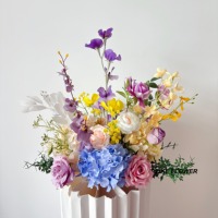 Arrangement de fleurs artificielles rose pastel et bleu, centre de table de mariage avec Anthurium, marguerite et rose, décoration de table de fête