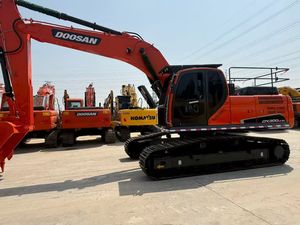 รถขุดตีนตะขาบ Doosan DX300LC 9C มือสองจากเกาหลี พร้อมใช้งาน ชั่วโมงการทำงานต่ำ เครื่องจักรก่อสร้าง - Product Image 2