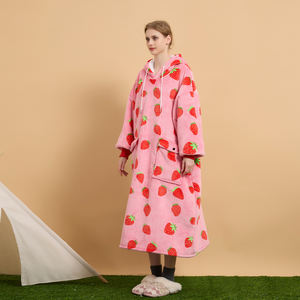 Уютное одеяло с двойными карманами - Product Image 2