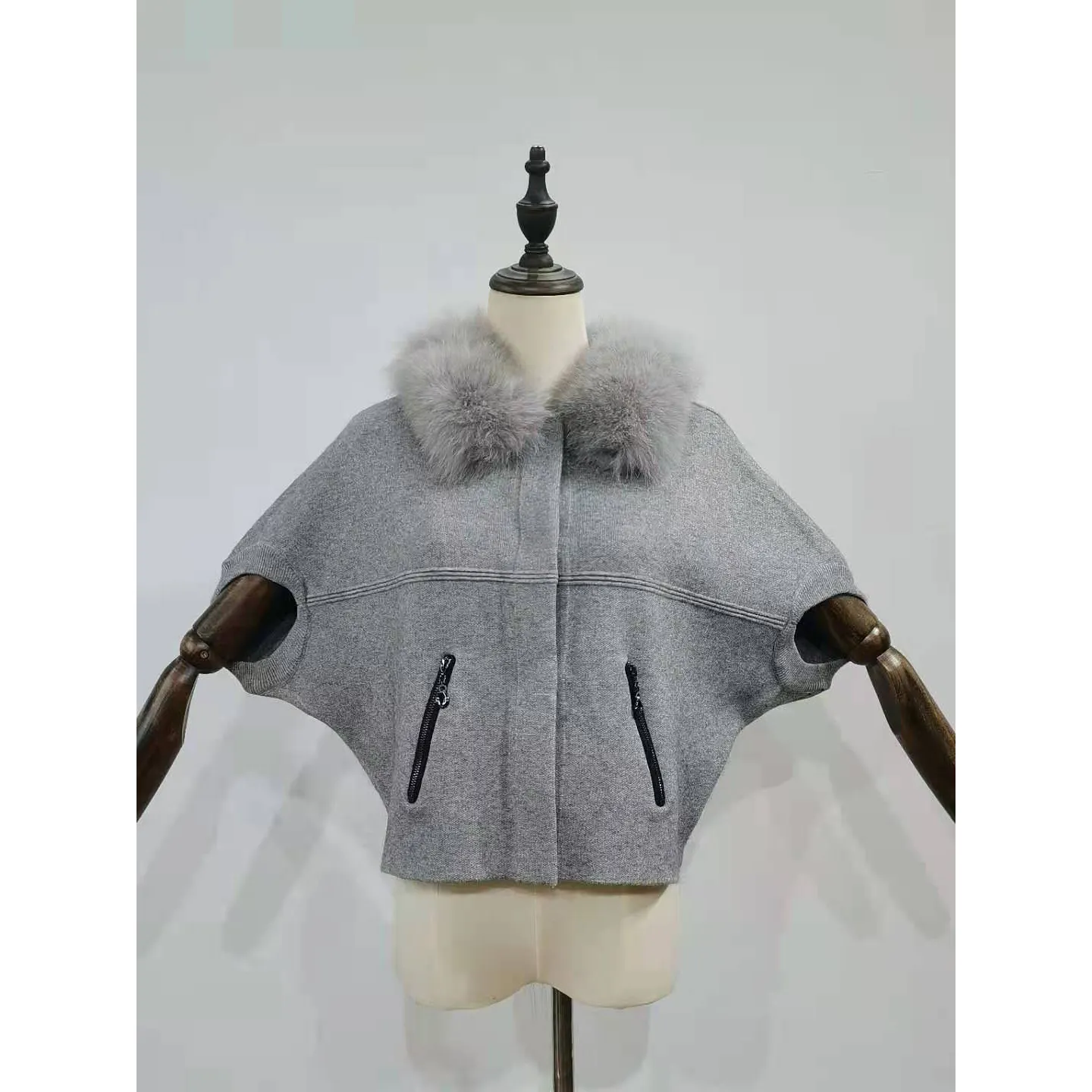 new design full spring warm wool vest coats women short sleeve woolen knitted coat with fur collar