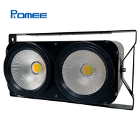 COB 200W 2-Eye Blanc Chaud/Blanc Froid/RVB LED Public Blinder Lumières De Scène En Aluminium Pour Dj Concert Événement Théâtre Éclairage