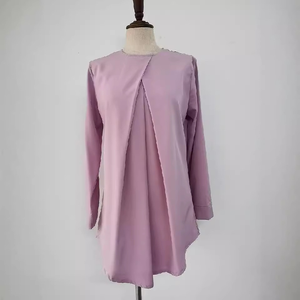 Áo kiểu nữ Malaysia mới, cổ tròn, mùa đông, tay ba phần, màu trơn, kiểu dáng thanh lịch - Product Image 2