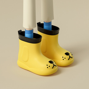Zapatos de Lluvia para Niños con Diseño de Cachorro Amarillo, Estilo 2026, PVC Impermeable y Antideslizante, Zapatos de Lluvia Modernos - Product Image 5