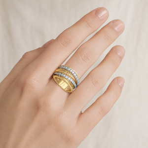 Anello a due toni con più fasce per donna, gioiello da dito a strati alla moda - Product Image 2