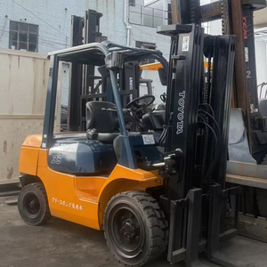 Chariot élévateur d'occasion d'origine Toyota TCM Heli Fd35 2.5/3.5/4/5/6/7/8/10/12/15/16 tonnes en excellent état - Product Image 1
