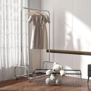 <span class=keywords><strong>Porte</strong></span>-<span class=keywords><strong>manteau</strong></span> de style cintre en métal au sol en fer pour <span class=keywords><strong>chambre</strong></span> à coucher de luxe avec roue de direction universelle - Product Image 2
