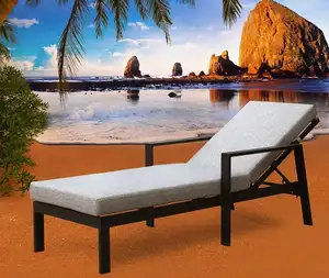 Wooden Modern White Lounger Chair Outdoor Poolside Sun Lounger Chaise Lounge Beach Outdoor Sunbed