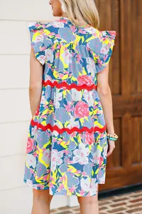 2024 Wholesale Chic Clothes Customized Summer Beach Vocation Pink Floral Printed V Notched Ric Rac Flutter Sleeve Dress