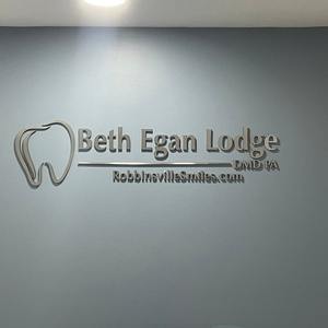 Hot Bán Châu Âu Và Mỹ Tiêu Chuẩn Tường Trang Trí Laser Cắt Gương Biểu Tượng Tường Dấu Hiệu Kết Thúc Thép Không Gỉ Thư signage - Product Image 6