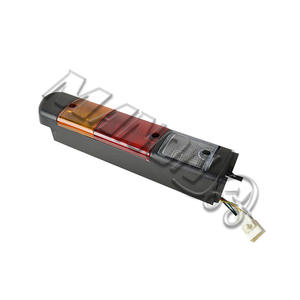 ไฟท้ายโตโยต้า 56630-23600-71 12V สำหรับอะไหล่รถยก - Product Image 1