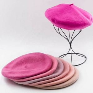 Bérets en laine tricotés personnalisés style français pour femme, idéaux pour le printemps, l'automne et l'hiver – Chauds et tendance - Product Image 3