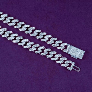 <span class=keywords><strong>Cadena</strong></span> de eslabones cubanos Miami GRA Hop Iced Out Bling de plata de ley 925 con moissanita VVS de 12 mm y engaste de garras para hombre - Product Image 4