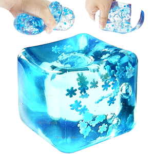 Mini Pelotas de Goma Mochi Antiestrés, Kit de Juguetes Sensoriales de PU Súper Sólido Personalizado para Niñas de 5 a 7 Años y Adultos - Product Image 1