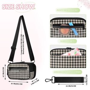 Nuevo Bolso Bandolera Transparente de PVC con Diseño Clásico a Cuadros, Ligero y Portátil, con Cierre de Cremallera y Correa para el Hombro - Product Image 4