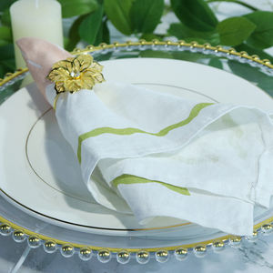 Serviettes en tissu de lin 100% faites à la main pour mariages et célébrations Décor de table élégant avec style uni - Product Image 1