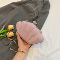 Tas Malam Bentuk Kerang Model Terbaru Populer, Tas Selempang Fashion, Cocok untuk Acara dan Pesta