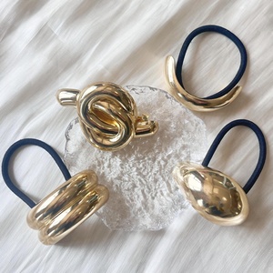 Hot-Selling Eenvoudige U-Vormige Haarspeld Haarspeld High-End Gouden Legering Paardenstaart Hoofdband Veelzijdige Mode Haaraccessoires - Product Image 2