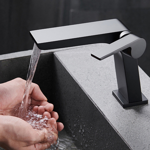 <span class=keywords><strong>Robinet</strong></span> de lavabo cascade contemporain avec poignée unique et large courant <span class=keywords><strong>d</strong></span>'<span class=keywords><strong>eau</strong></span> pour salles de bains de luxe - Product Image 3