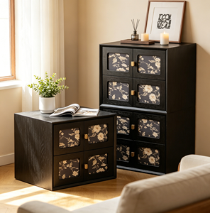 Mueble de Almacenamiento Moderno de Madera Negra con Paneles Florales y Perillas Doradas para Sala de Estar - Product Image 1