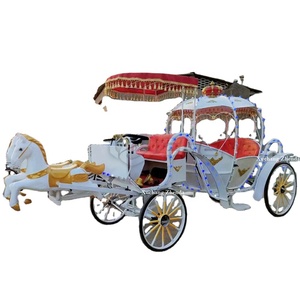Magnifique calèche de mariage Cendrillon avec freins à disque hydrauliques, structure en acier électrique/à traction humaine, taille et couleur personnalisables - Product Image 1