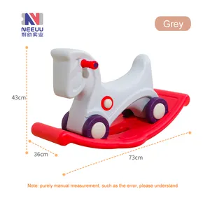 Yeni tasarım taşınabilir bebek sallanan at çocuk oyuncak açık havada bebek yatıştırıcı oyuncaklar için yürüyor 2 in 1 çocuklar sürgülü araba binilen oyuncaklar