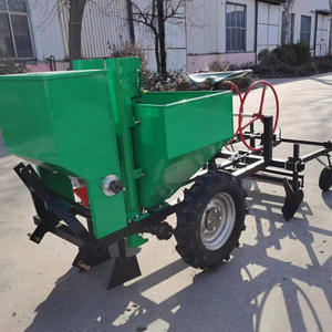 Planteuse de pommes de terre verte à 1 rangée avec espacement réglable et utilisation facile pour usage agricole - Product Image 2