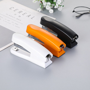 <span class=keywords><strong>Stapler</strong></span> logam <span class=keywords><strong>Mini</strong></span> tahan lama hemat tenaga kerja banyak warna kualitas tinggi untuk sekolah kantor rumah - Product Image 1