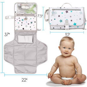 Fasciatoio portatile pieghevole per bambini impermeabile in PU e borsa per il cambio per i genitori in movimento - Product Image 4