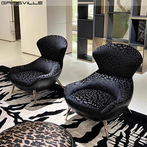Ensemble de canapés de luxe italiens en cuir véritable de forme unique en or noir pour salon et appartement - Product Image 2