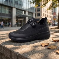 Chaussures décontractées pour hommes respirantes et sportives avec semelles épaisses en PVC, tige en tissu antidérapante, chaussures de sport d'extérieur, vente directe d'usine