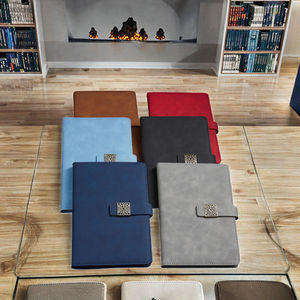 Agenda Planner Aziendale Retrò Semplice A5 Personalizzata 2025 con Portapenna in Pelle Goffrata Stampa UV Multifunzione Modello Meg Brand 2 - Product Image 4