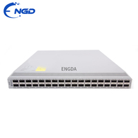 Commutateur réseau fibre optique d'occasion N9K-C9336C-FX2 36x10/25/40/100G QSFP28 avec prise en charge avancée des protocoles VXLAN et EVPN