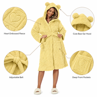 Peignoir de bain en tissu éponge ultra doux et moelleux pour femme, personnalisé avec marque privée, idéal pour le spa et l'hôtel, vente en gros