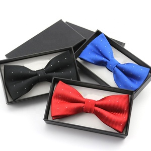 Set di cravatte in poliestere personalizzato per gli uomini vari disegni con piume di legno di velluto per ragazzo gatto cane viene scatola di imballaggio - Product Image 6