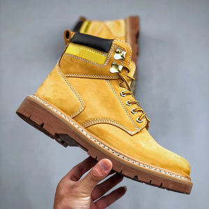 Chaussures de randonnée en cuir à la cheville haute de conception de qualité de luxe à la mode chaussures tactiques imperméables en cuir légères et élégantes - Product Image 1