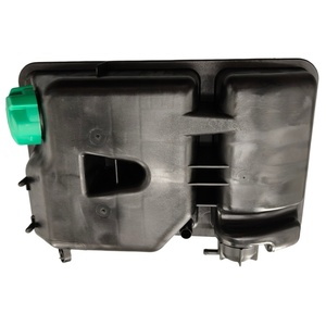 Piezas de Alta Calidad para Sistemas de Refrigeración de Camiones 1960437 1939412 1939411 1909460 Tanque de Expansión para DAF XF - Product Image 2