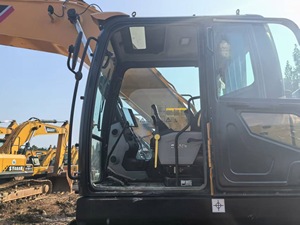 Low Hours Pre-Owned Sany SY205H Hydraulic Excavator 21Ton Crawler Digger for <b>Minin</b> CE Certified Breaker Thumb Attachment - Product Image 5