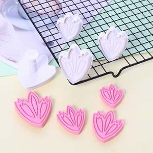 4Pcs/set Tulip <strong>Cookie</strong> Cutter Fondant Gum <strong>Paste</strong> Plunger Flower Cake Decorating Tools Biscuit Sugarcraft Molds - Product Image 1