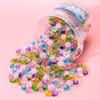 Lessives en capsules sept-en-un haute performance pour éliminer les taches, avec billes parfumées et protection des couleurs en gel