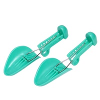 Embauchoirs en plastique réglables, nouveau design, vente en gros à prix abordable, avec logo personnalisé, options multi-tailles et fonction d'entretien des chaussures